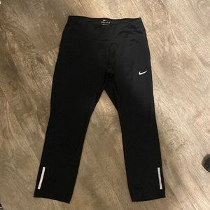 Nike Black Capri Leggings Size S
